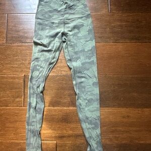Lululemon Alight High-Rise Pant Size 4